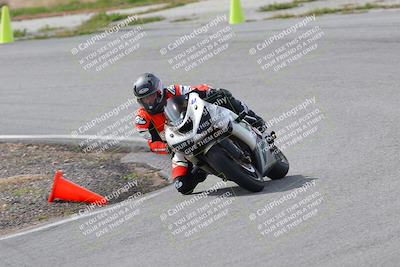 media/Mar-05-2023-TrackXperience (Sun) [[a95d40e56a]]/Group 2/session 2 turn 4/